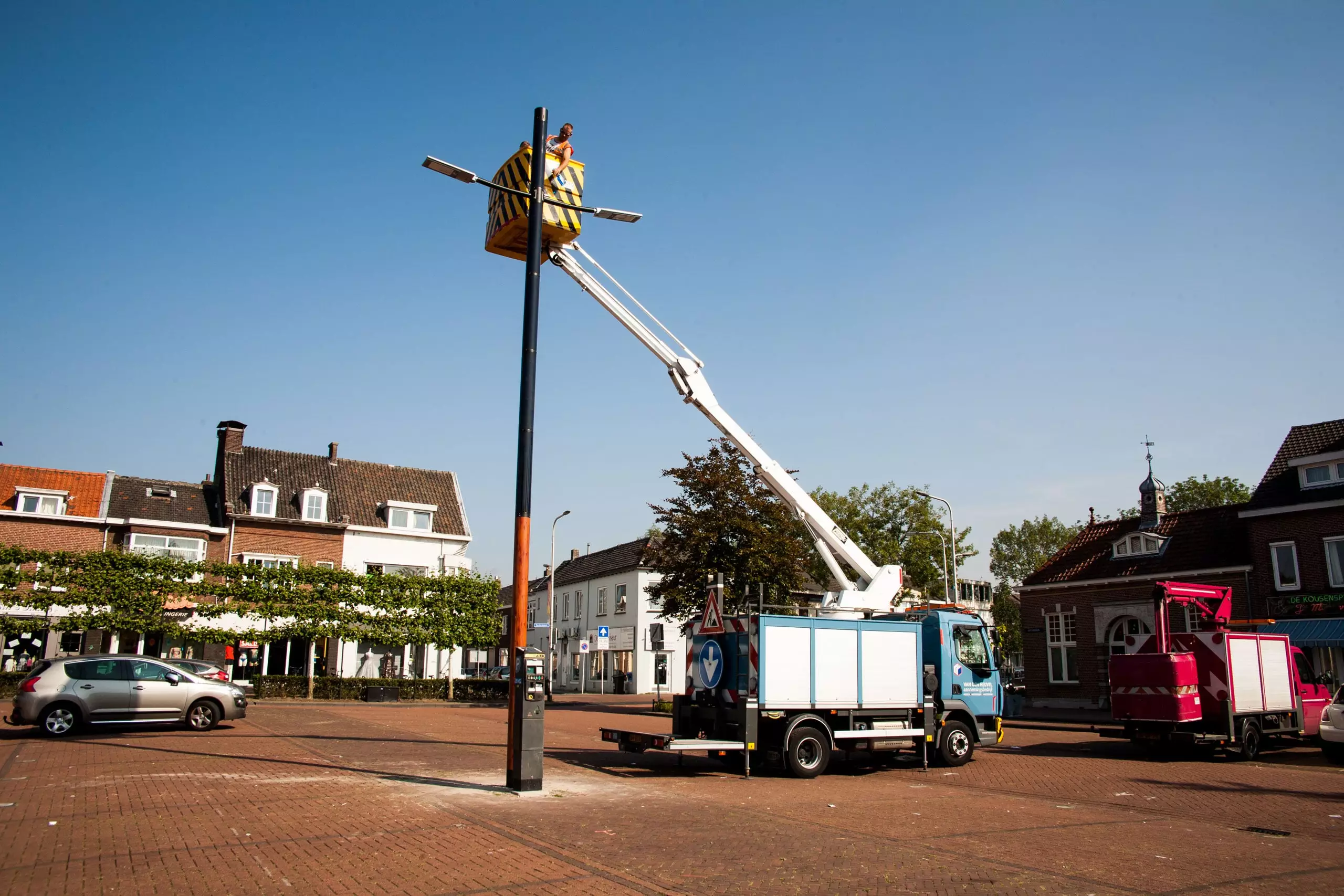 Soluxio Solar Parkplatzbeleuchtung. Einfach zu installieren. Leicht zu bewegen. 