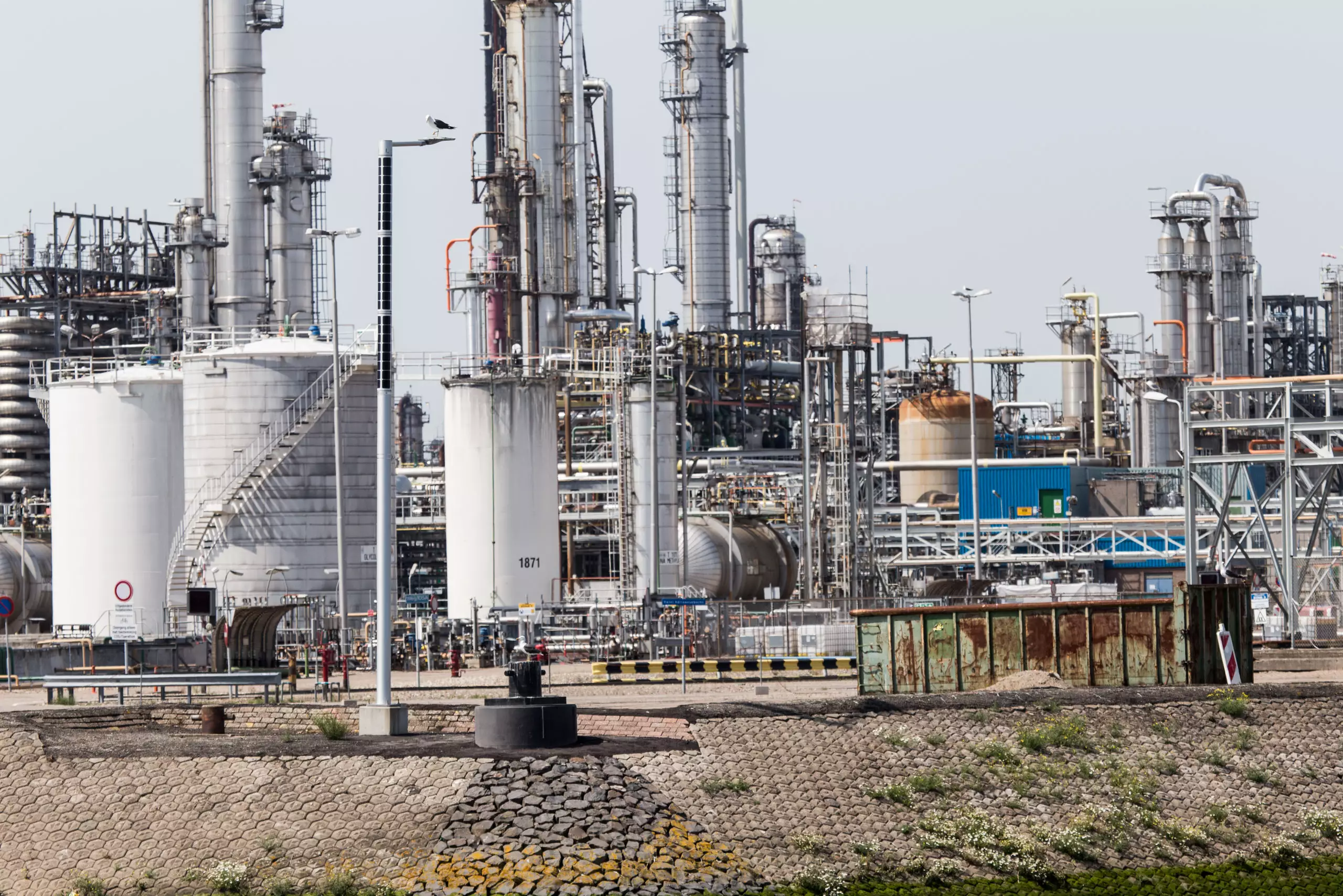 Industrielle Solarbeleuchtung am Hafen